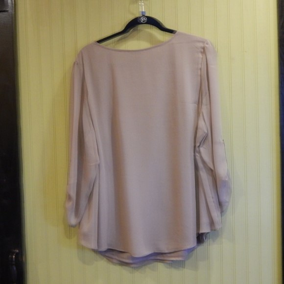 NWT Milan Woman Tan Blouse w/Gold Neck Accessory - Picture 2 of 7